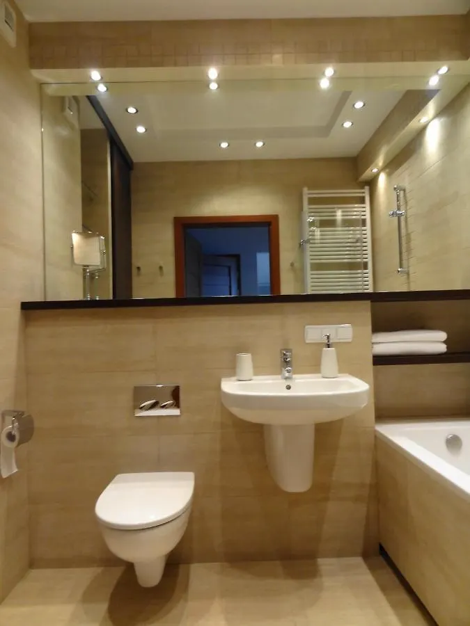 Pokorna 2 By Visitwarsaw Apartments